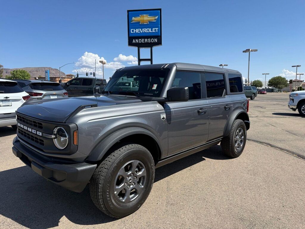 2025 Ford Bronco Big Bend — photo 1 of 13