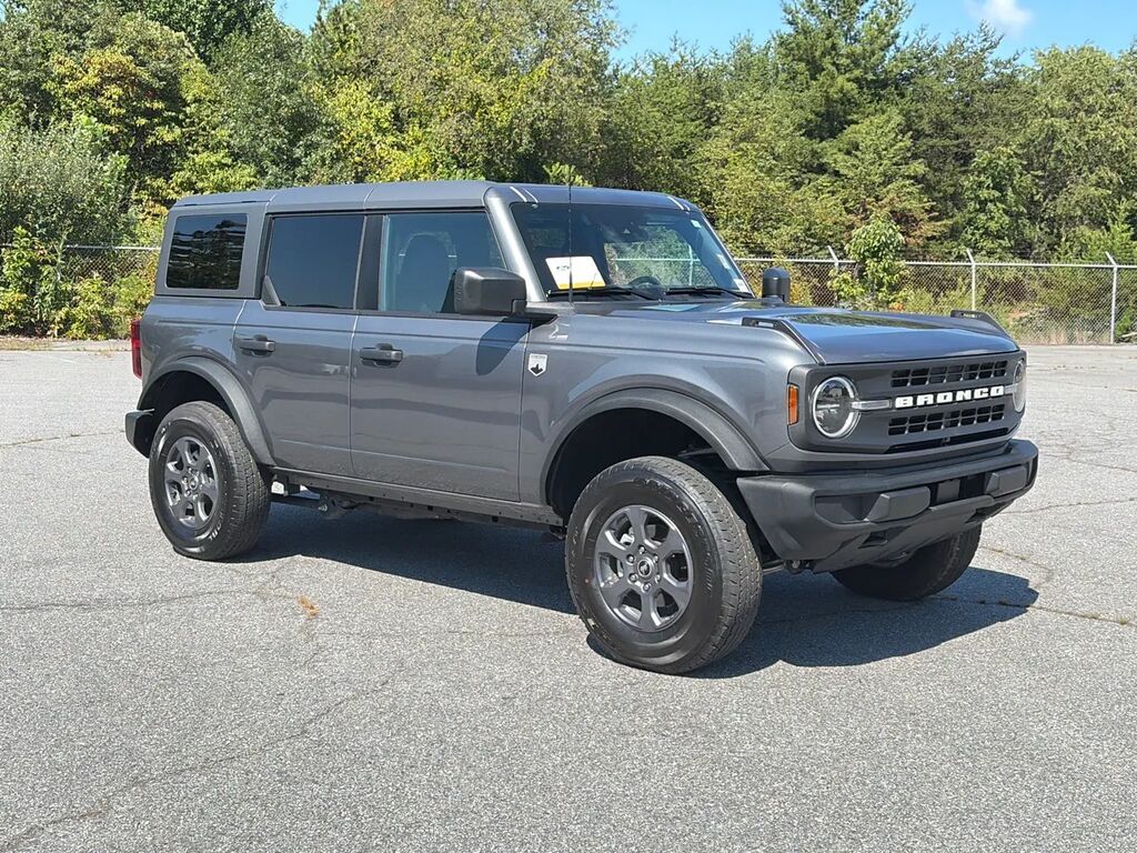 2025 Ford Bronco Big Bend — photo 1 of 13