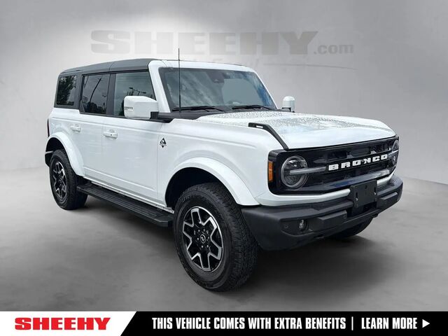 2024 Ford Bronco Outer Banks