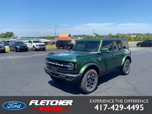 2024 Ford Bronco Outer Banks