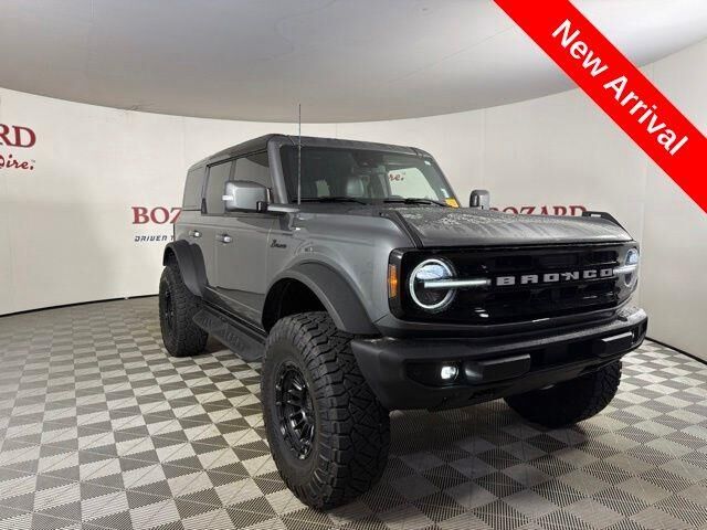 2024 Ford Bronco Outer Banks