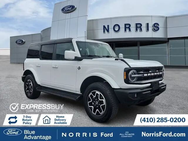 2025 Ford Bronco Outer Banks