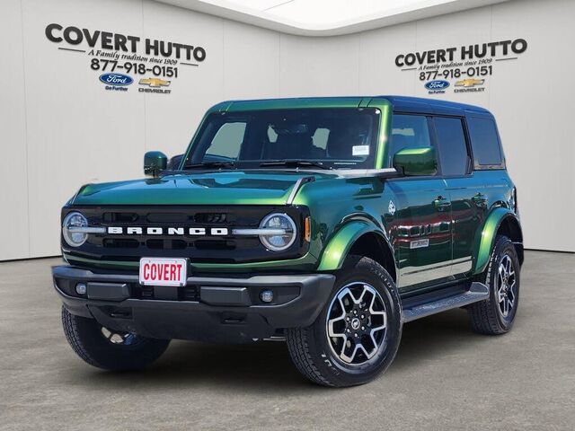2025 Ford Bronco Outer Banks