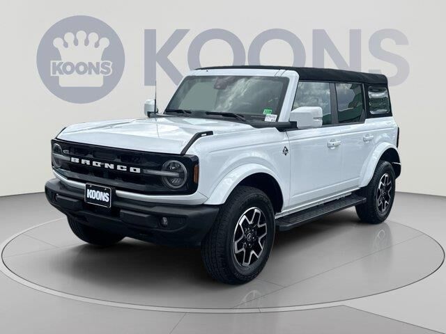 2024 Ford Bronco Outer Banks
