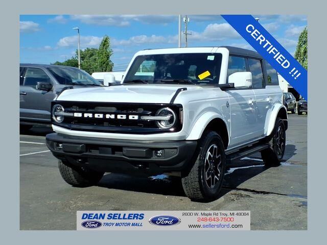 2024 Ford Bronco Outer Banks