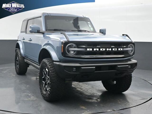 2024 Ford Bronco Outer Banks