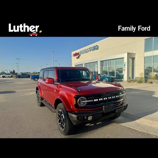 2024 Ford Bronco Outer Banks