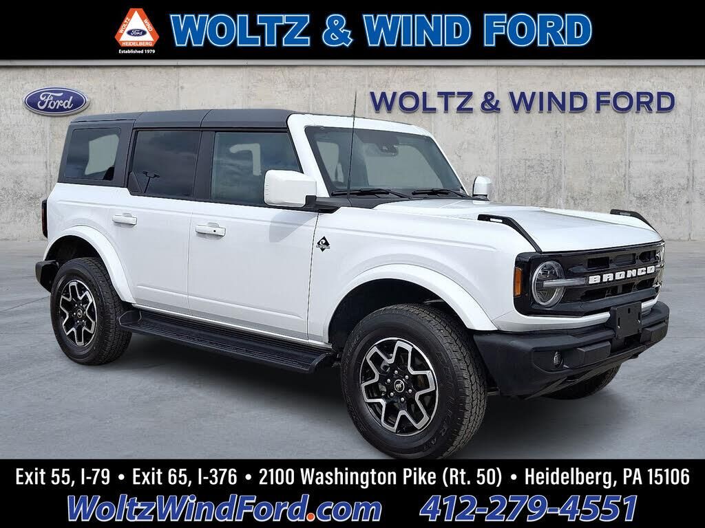 2025 Ford Bronco Outer Banks — photo 1 of 1
