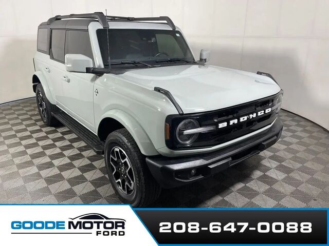 2024 Ford Bronco Outer Banks