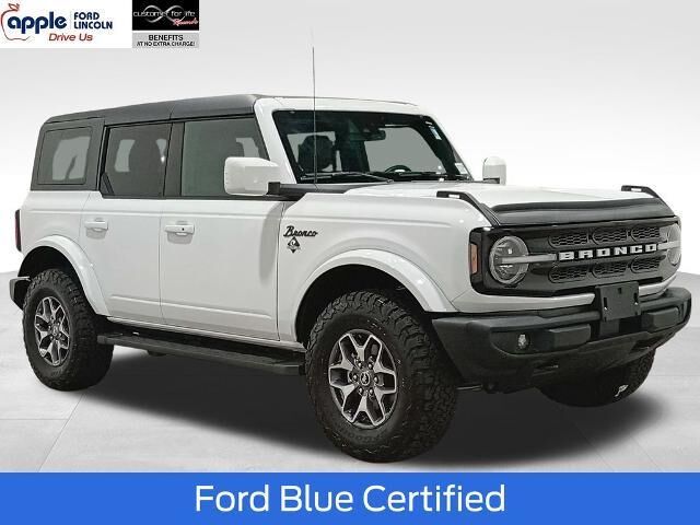 2024 Ford Bronco Outer Banks