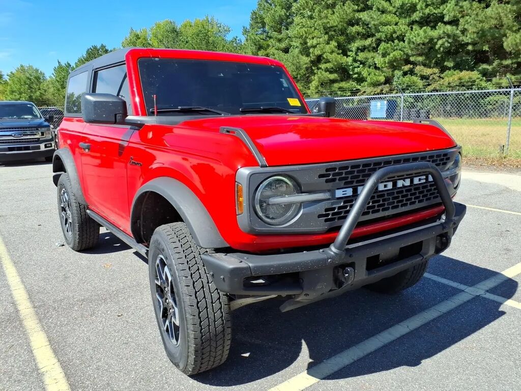 2024 Ford Bronco Badlands — photo 1 of 8