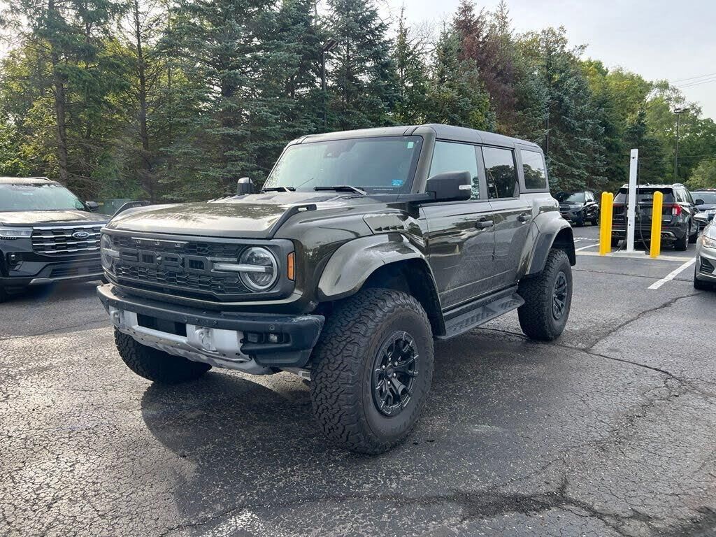 2024 Ford Bronco Raptor — photo 1 of 1