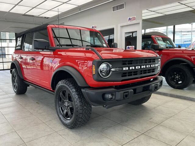 2024 Ford Bronco Black Diamond
