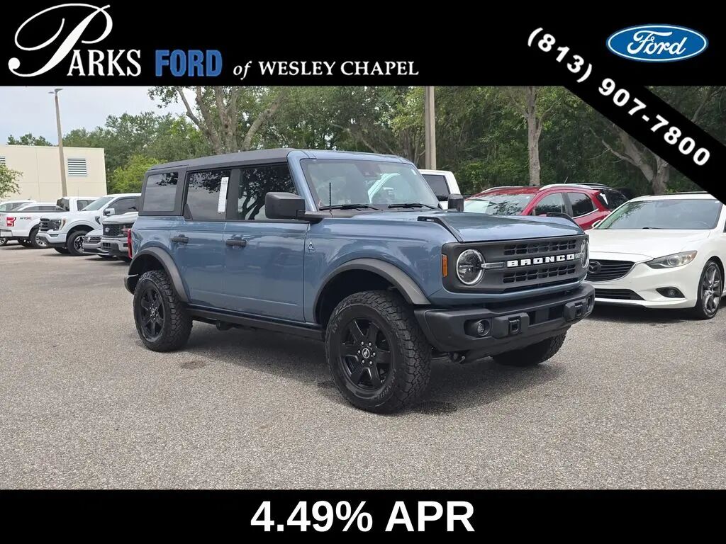 2024 Ford Bronco Black Diamond — photo 1 of 13
