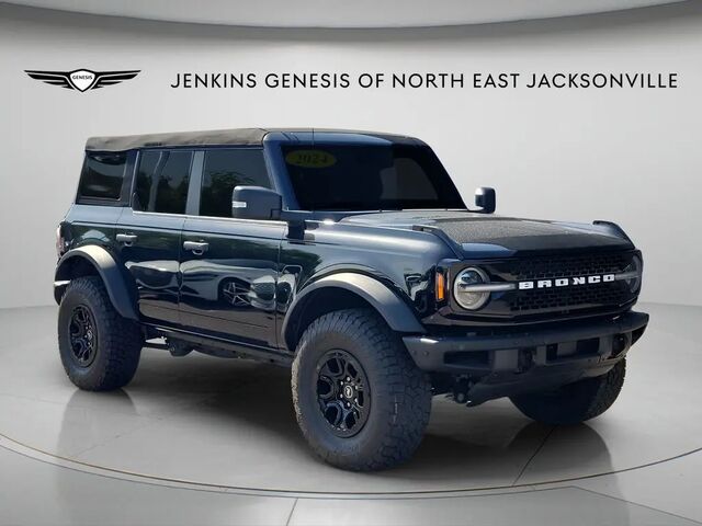 2024 Ford Bronco Wildtrak — photo 1 of 13