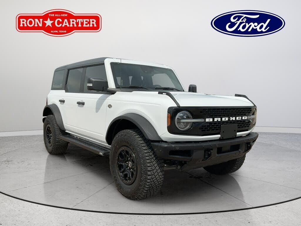 2024 Ford Bronco Wildtrak — photo 1 of 1