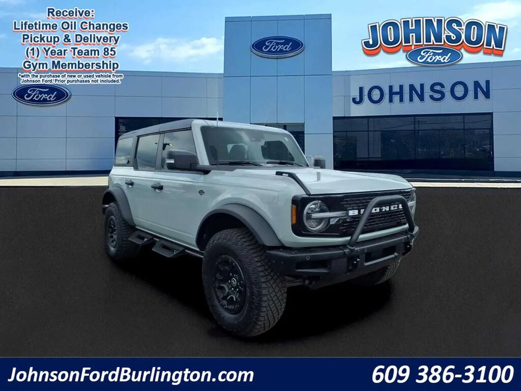 2024 Ford Bronco Wildtrak — photo 1 of 1