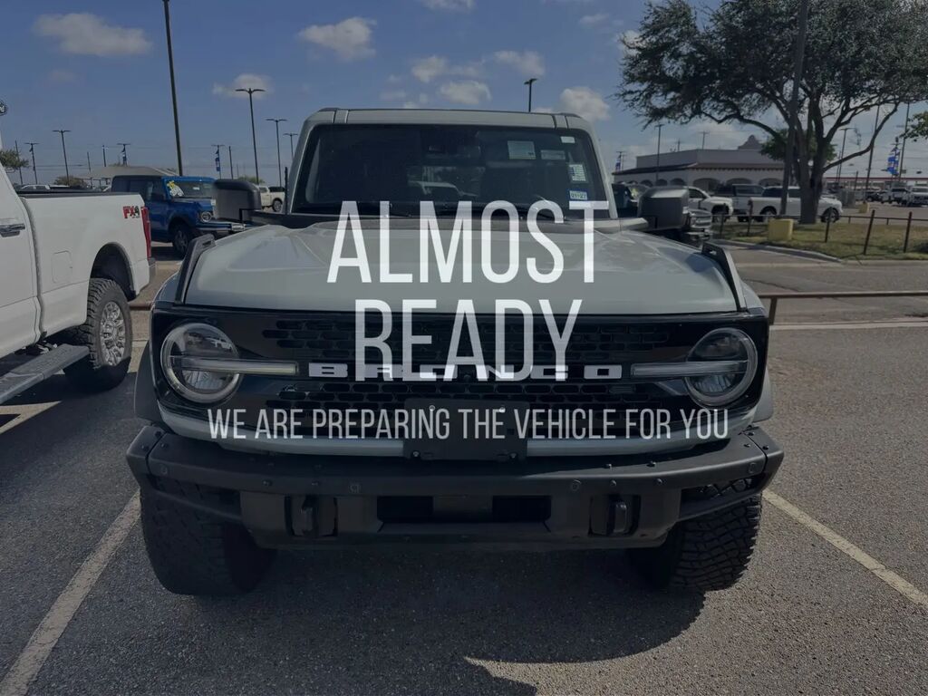 2024 Ford Bronco Wildtrak — photo 1 of 11