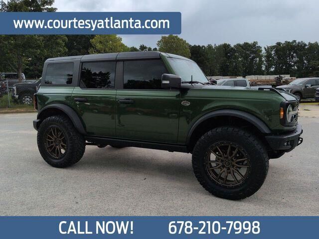 2024 Ford Bronco Wildtrak — photo 1 of 3