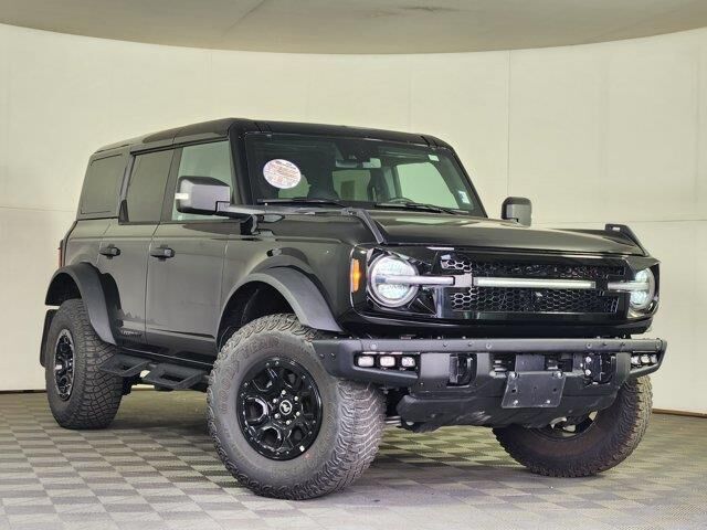 2024 Ford Bronco Wildtrak — photo 1 of 1