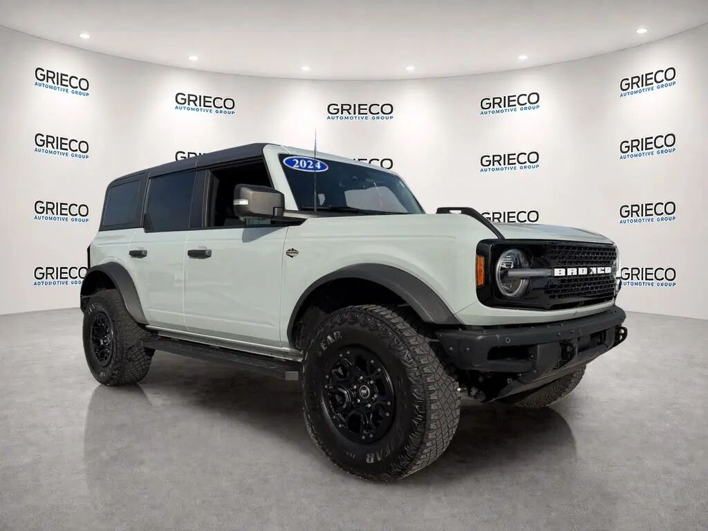 2024 Ford Bronco Wildtrak — photo 1 of 13