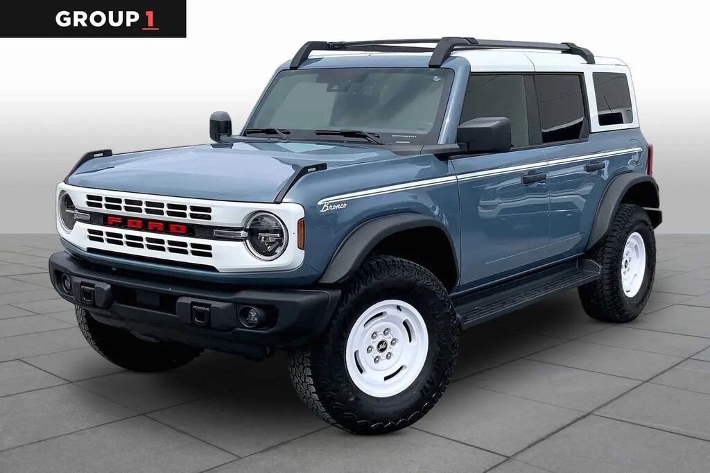 2025 Ford Bronco Heritage Edition — photo 1 of 13