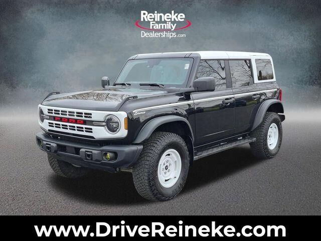 2023 Ford Bronco Heritage Edition — photo 1 of 13