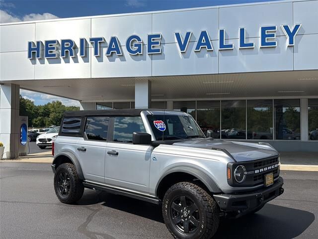 2021 Ford Bronco Base
