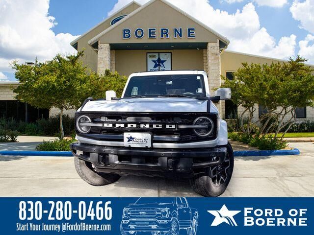 2022 Ford Bronco Outer Banks