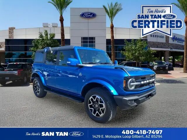 2023 Ford Bronco Outer Banks — photo 1 of 13
