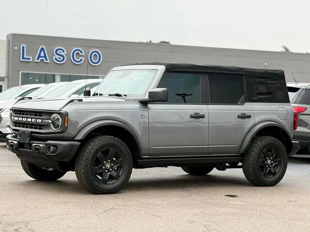 2022 Ford Bronco Black Diamond