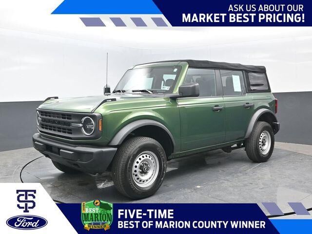 2023 Ford Bronco Base