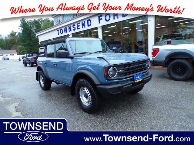2023 Ford Bronco Base