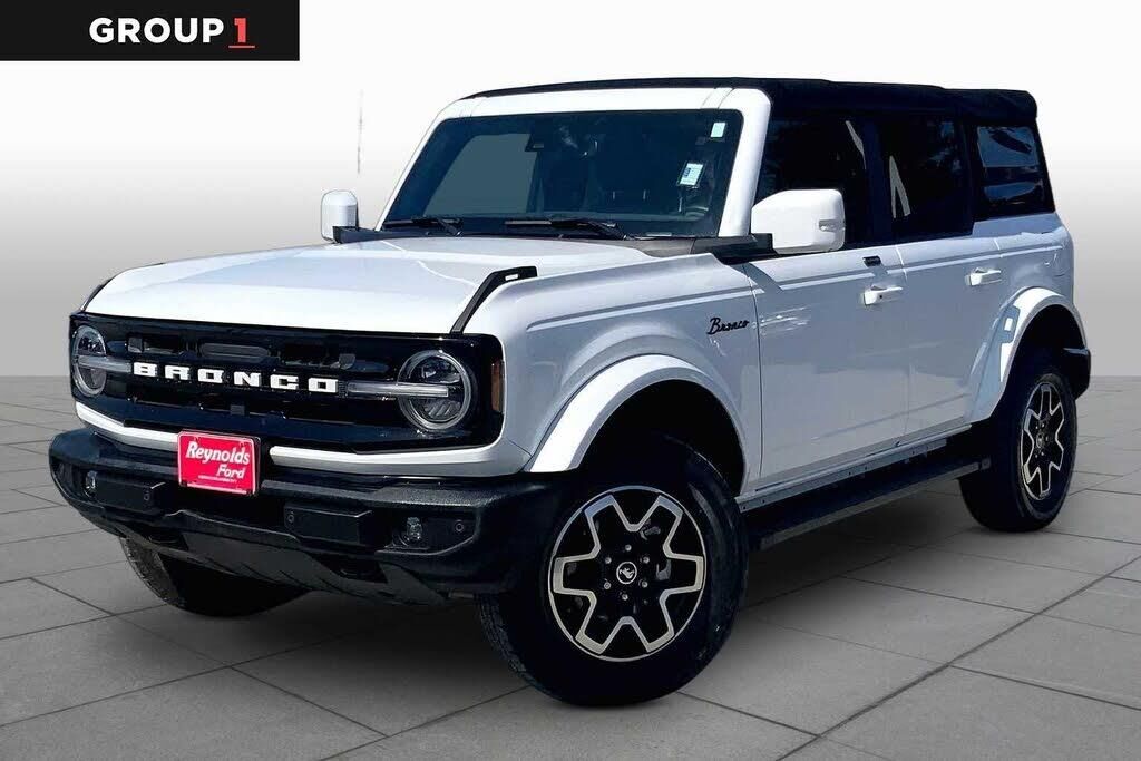 2021 Ford Bronco Outer Banks — photo 1 of 1