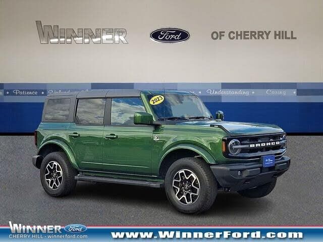 2023 Ford Bronco Outer Banks