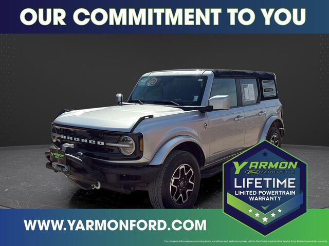 2021 Ford Bronco Base