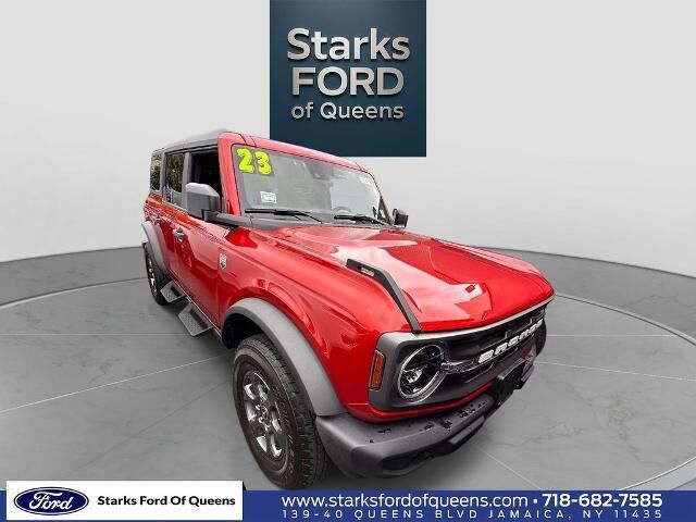 2023 Ford Bronco Big Bend — photo 1 of 13