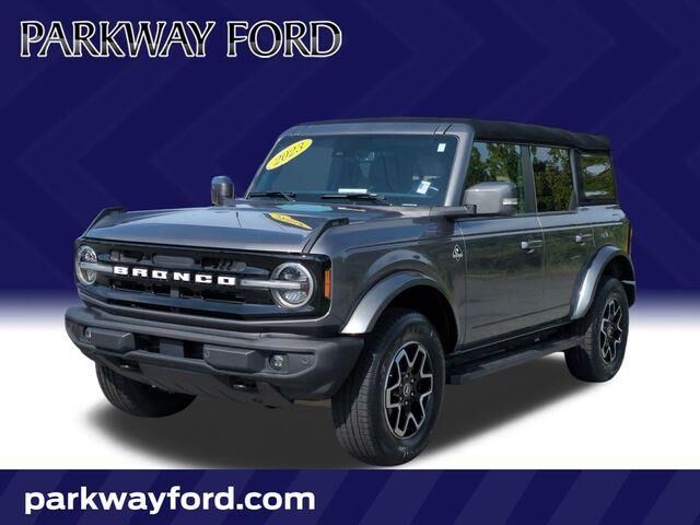 2023 Ford Bronco Outer Banks