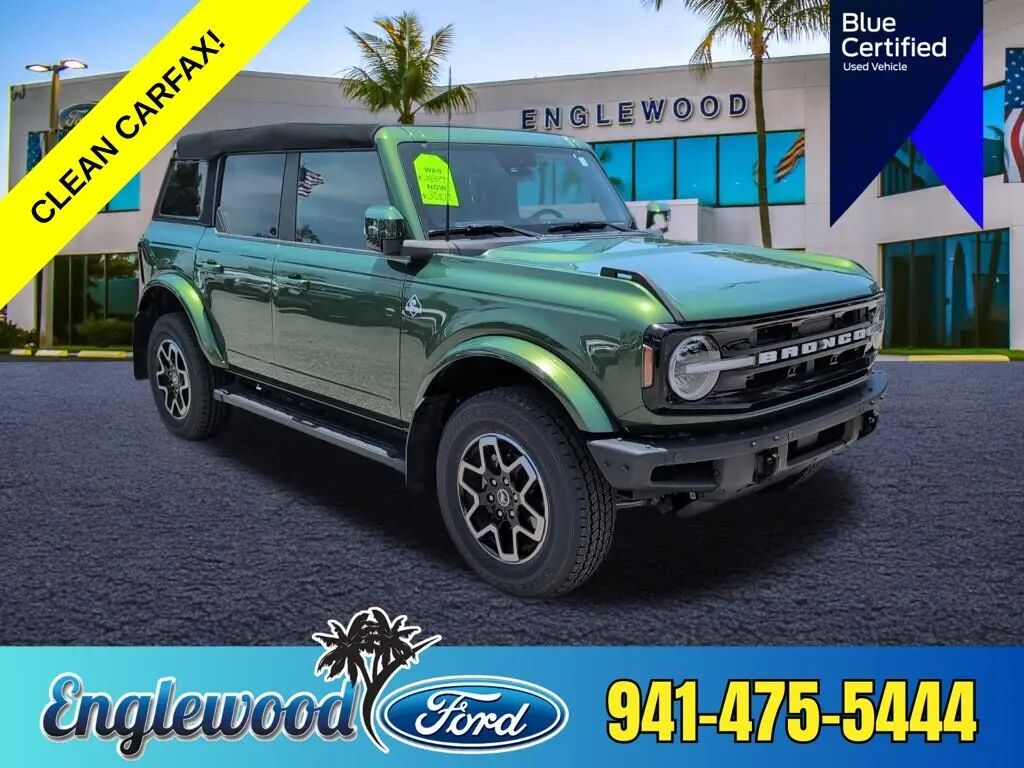 2022 Ford Bronco Outer Banks — photo 1 of 13