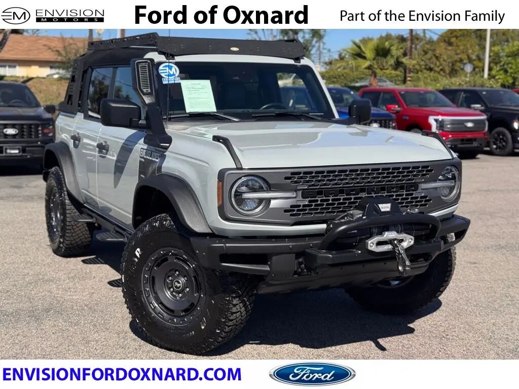 2023 Ford Bronco Big Bend Advanced — photo 1 of 13