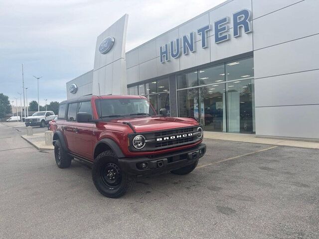 2023 Ford Bronco Base Advanced