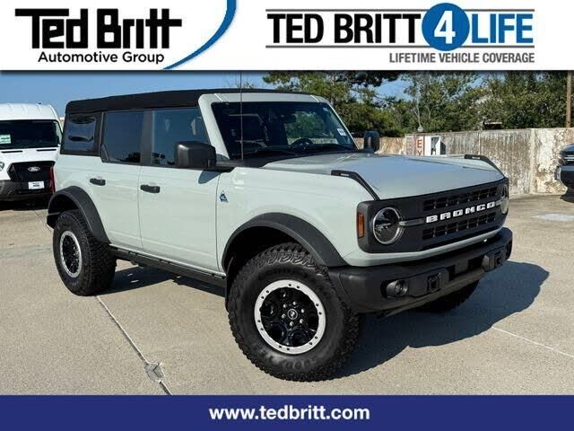 2023 Ford Bronco Base Advanced