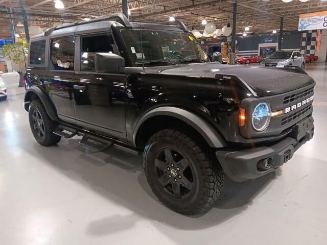 2023 Ford Bronco Base Advanced