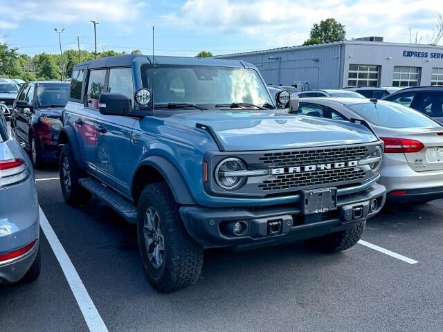 2023 Ford Bronco Base Advanced
