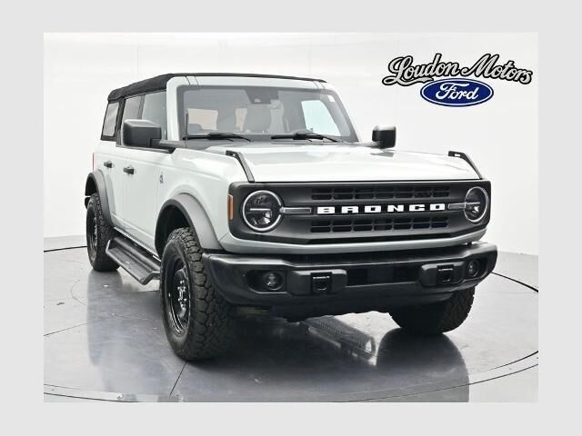 2023 Ford Bronco Base Advanced