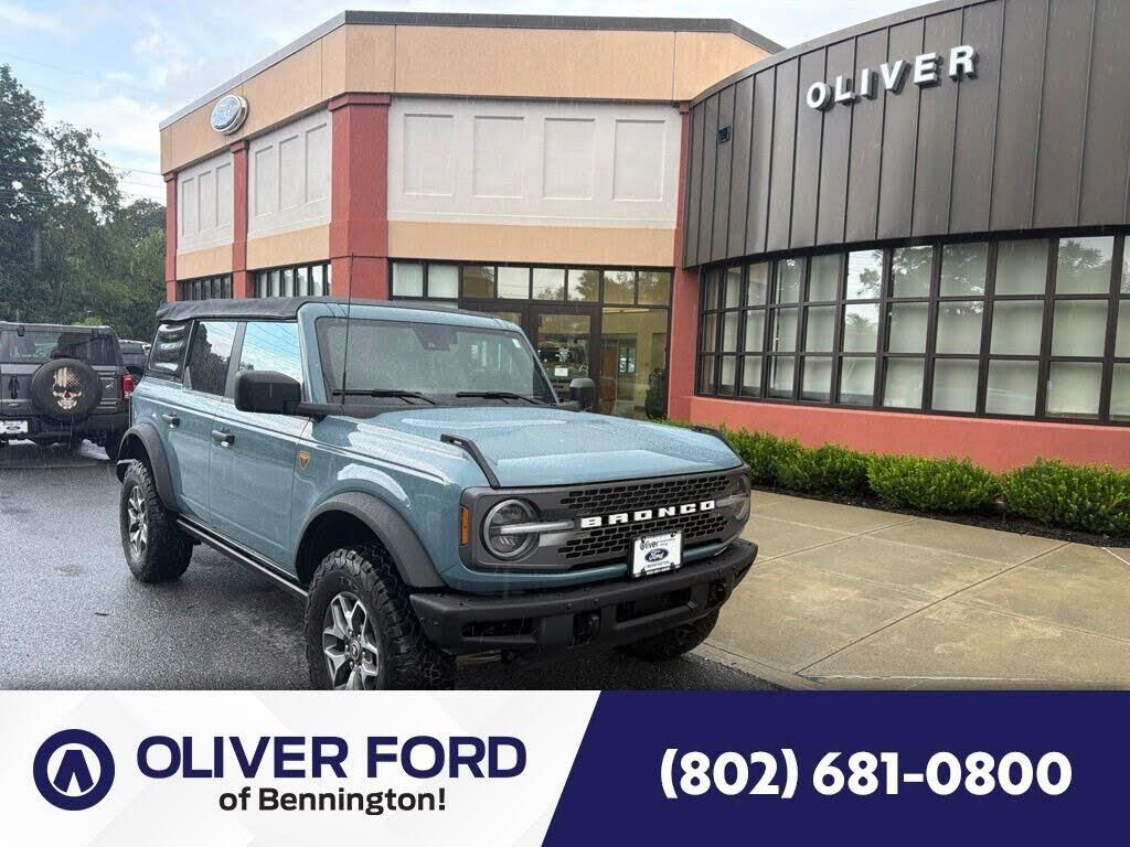 2022 Ford Bronco Base Advanced — photo 1 of 1