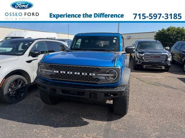 2022 Ford Bronco Everglades Advanced