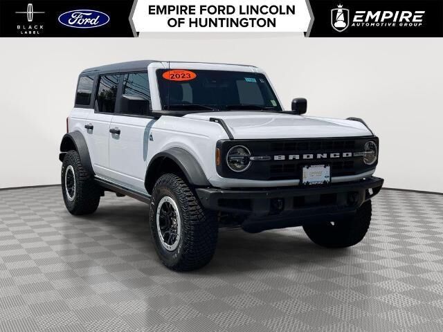 2023 Ford Bronco Base Advanced