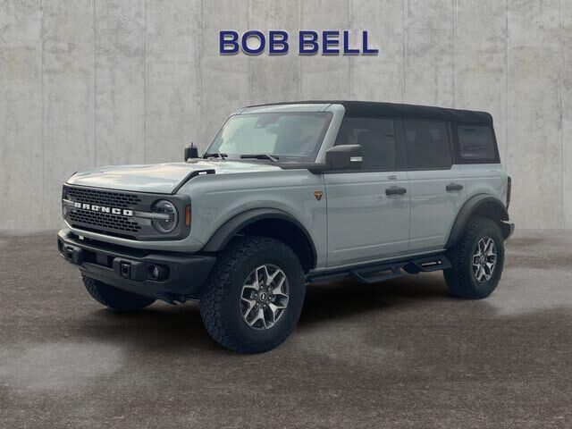 2023 Ford Bronco Base Advanced
