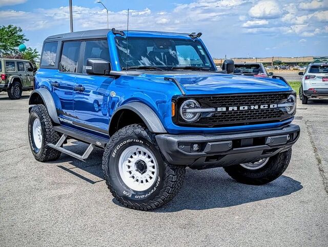 2022 Ford Bronco Base Advanced
